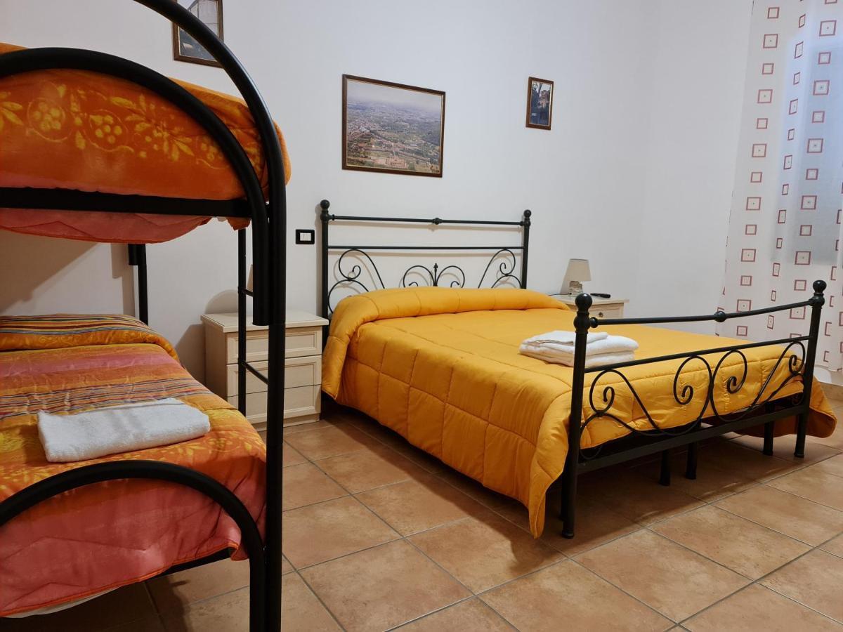 Bed and Breakfast Casale Rurale San Marco Evangelista Екстер'єр фото