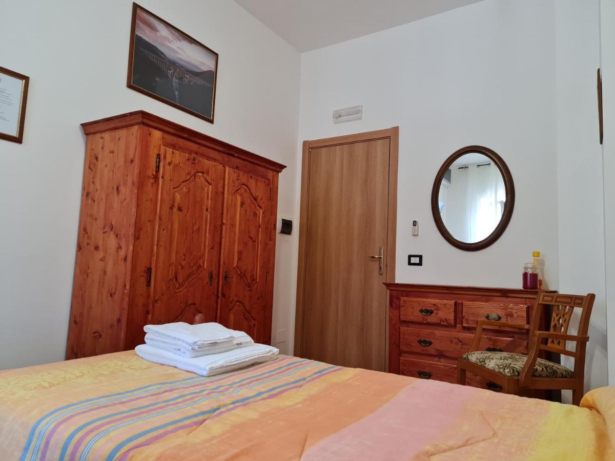 Bed and Breakfast Casale Rurale San Marco Evangelista Екстер'єр фото