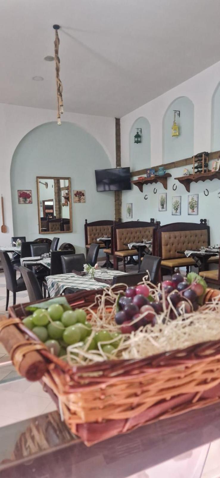 Bed and Breakfast Casale Rurale San Marco Evangelista Екстер'єр фото